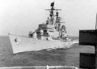 DDG766.jpg (29167 bytes)